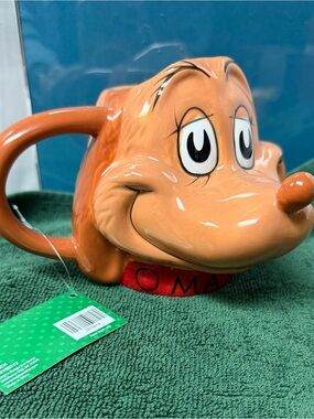MAX 3D  Ceramic Mug in Orange